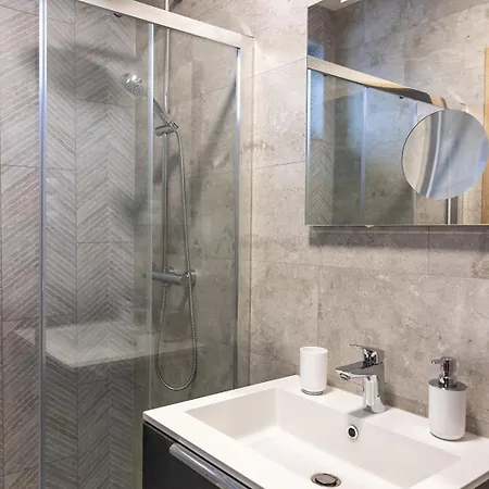 Laza Napok - 2 Apartment Veszprem